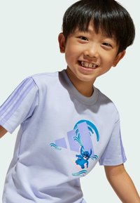adidas Sportswear DISNEY LILO AND STITCH  TEE SET  - Shorts - violet tone   light purple