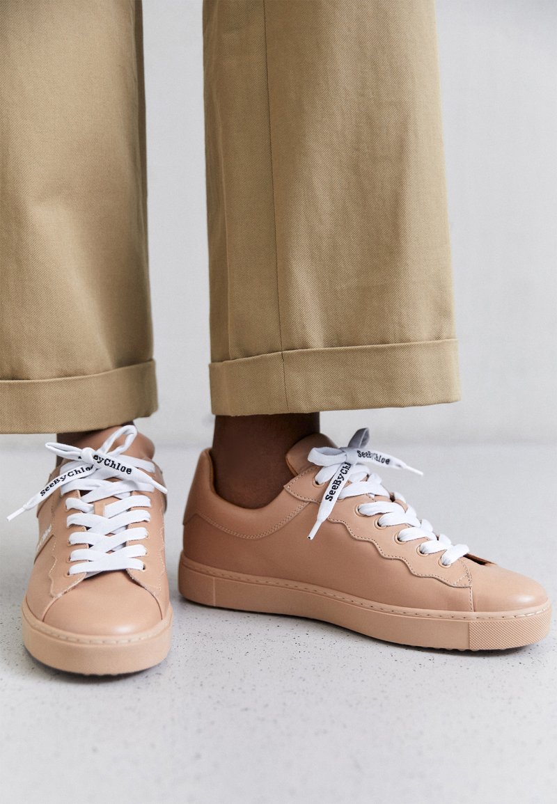 See by Chloé ESSIE - Sneaker low - nude/sand - Zalando.de