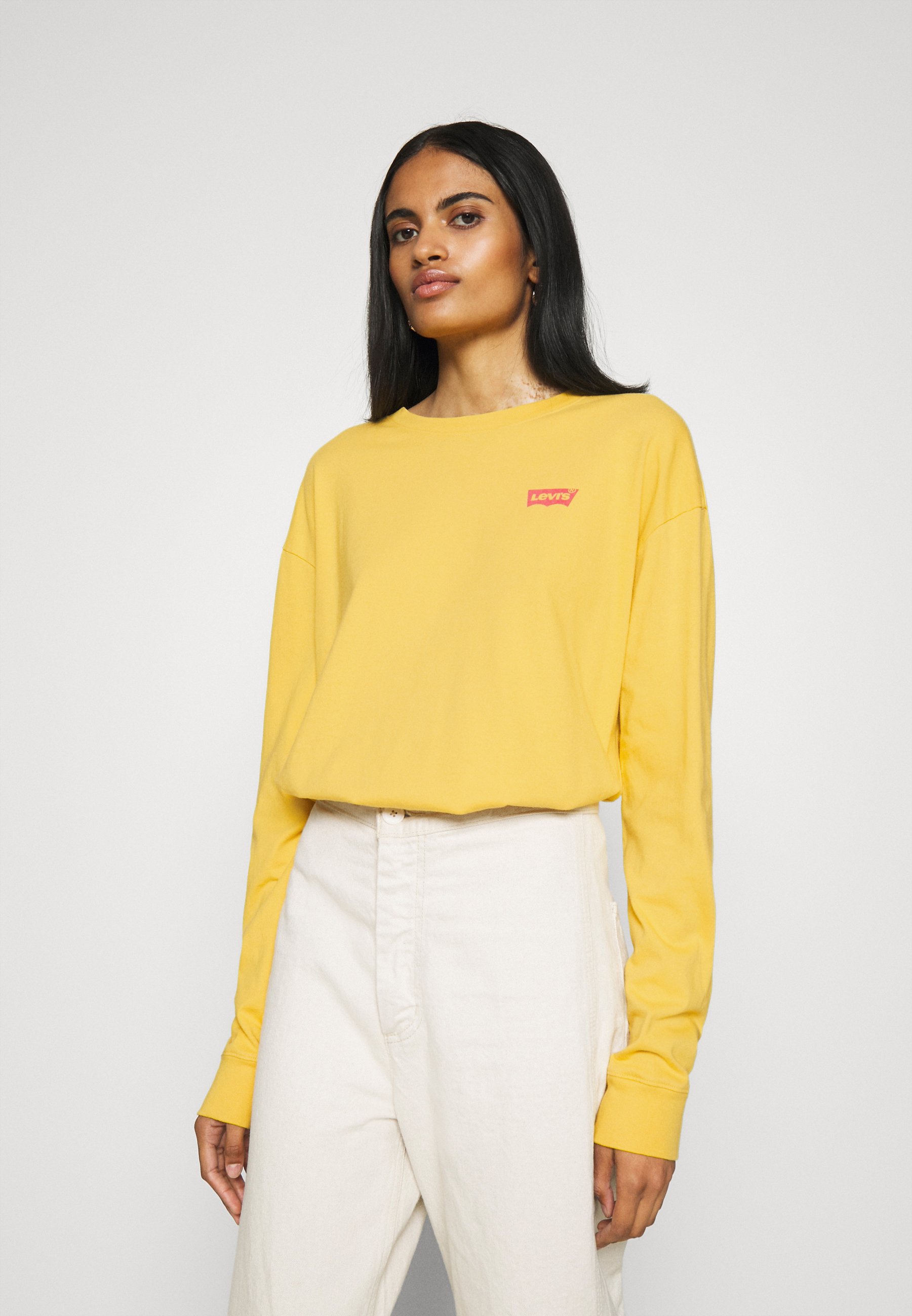 yellow levis