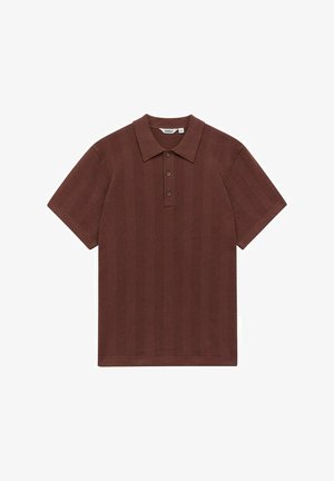Brązowa, krótko rękawowa koszulka polo z teksturowanym, żeberkowym wzorem, z zapięciem na guziki i klasycznym kołnierzykiem. Miękki materiał.