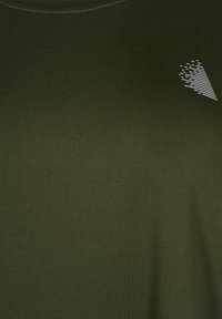 Active by Zizzi KURZARM - Basic T-shirt - forest night