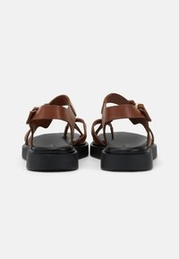 Vagabond CONNIE - Sandaler - cognac