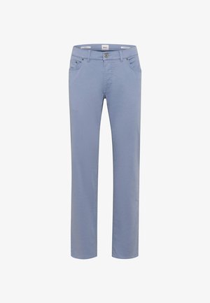 Lichtblauwe recht-zittende broek van een katoenmix, met knoopsluiting en vijf zakken, voorzien van subtiele stikseldetails.