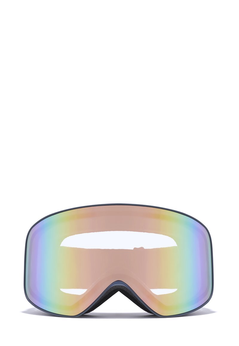 Slidinėjimo akiniai su dideliais, išlenktais, daugiapakopiais lęšiais, turinčiais rožinę bazę ir vaivorykštinius blizgančius kraštus; švelni juoda rėmelio apdaila.