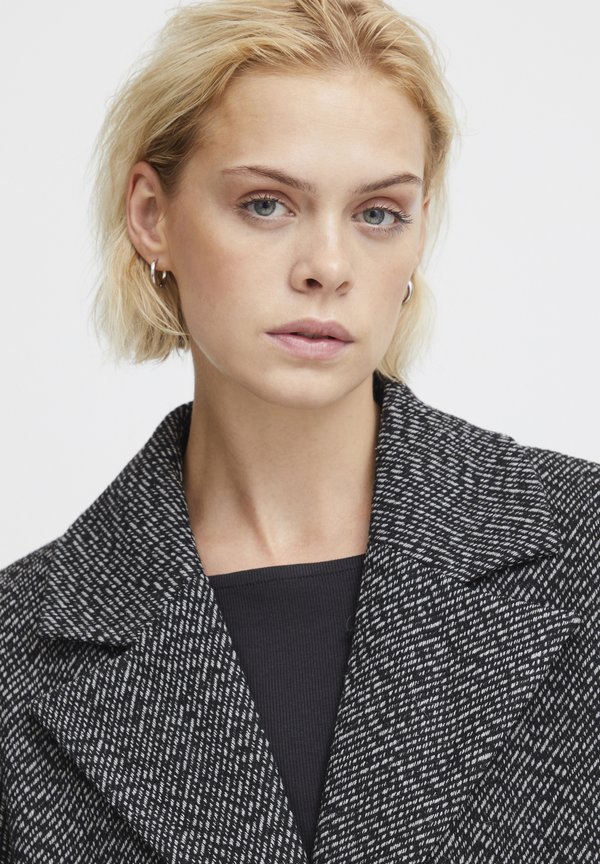 IHEmmalu - Classic coat3