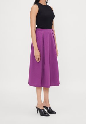 Falda acampanada - purple