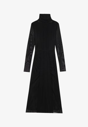 Robe noire à manches longues avec un col montant, présentant des détails froncés et des manches transparentes, fabriquée à partir d'un tissu léger à la texture lisse.