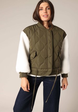 ORIGINAL  JAYLINA - Veste sans manches - helles kaki