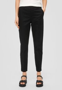 s.Oliver MIT TAPERED LEG - Chino - schwarz