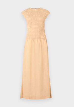 Ljus persikofärgad midi-klänning med cap sleeves, texturerad rynkad överdel och plisserad kjol med vertikala ränder. Bakre stängningsdetalj inkluderad.