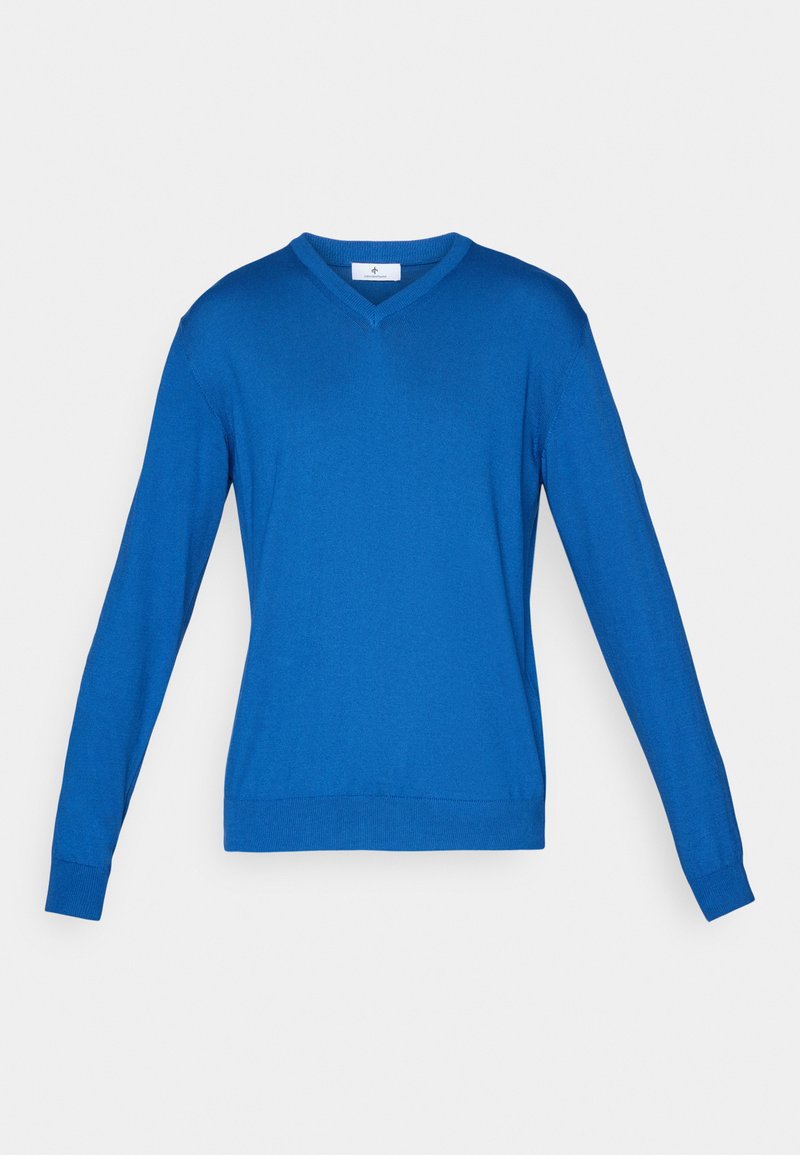 Blauwe V-hals trui van lichtgewicht breiwerk, met lange mouwen en een aansluitende tailleband. Gladde textuur met minimale detailing.