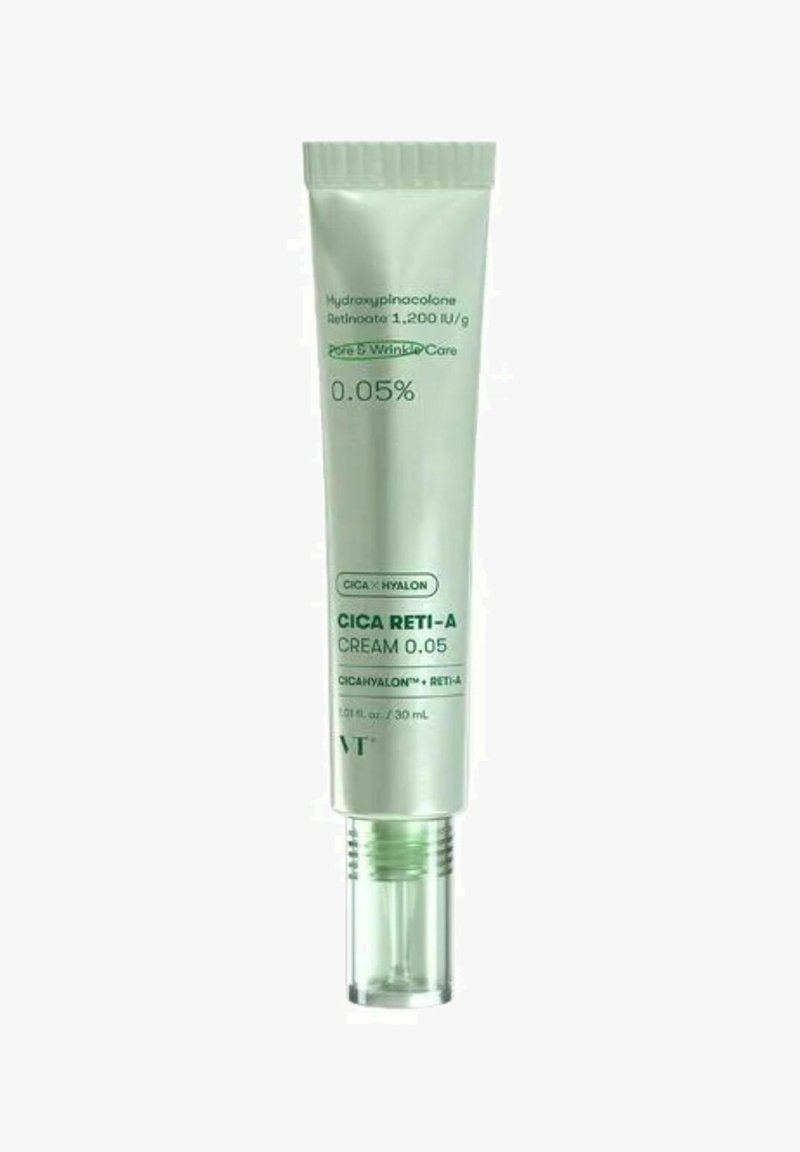 Tube de crème VT CICA RETI-A 0,05 % de 30 ml, contenant du Hydroxypinacolone Retinoate pour le soin des pores et des rides.