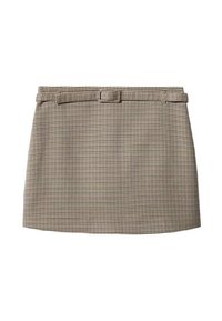 Jupe courte à carreaux en tissu marron et noir, dotée d'une boucle de ceinture à l'avant et d'un ourlet net. Design léger et ajusté avec une texture subtile.