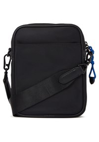 Borsa a tracolla nera in nylon con finitura liscia, tracolla regolabile e laccetto blu a contrasto. Presenta una chiusura con zip e una forma rettangolare minimalista.