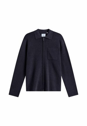 Pull à manches longues bleu marine foncé avec fermeture éclair, col et poche poitrine, présenté sur un fond blanc uni.