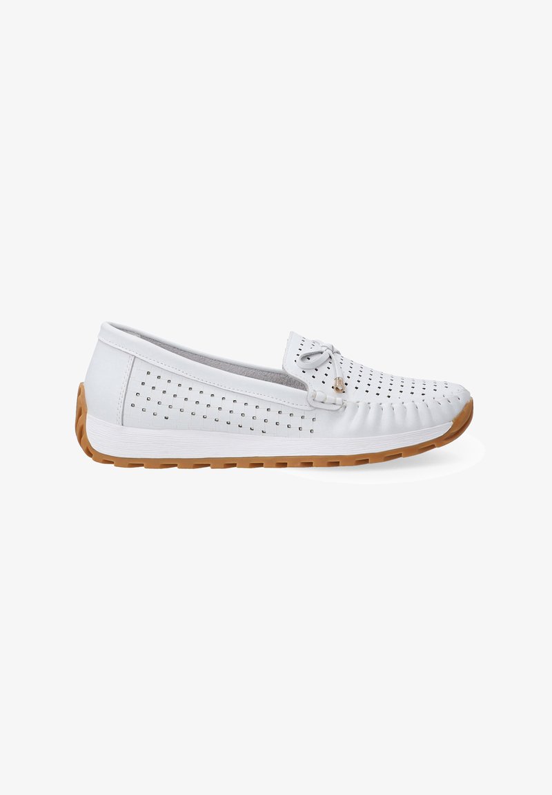Witte instap schoenen met perforaties, ronde neus en contrasterende rubberen zool. Voorzien van een decoratieve strik en gestructureerde accenten.
