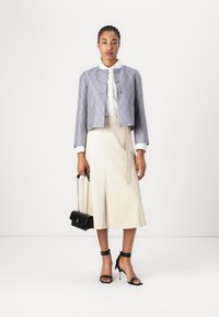 Ted Baker ZIMI - Krilo A-kroja - ecru