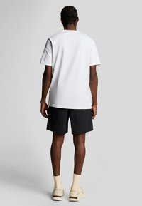 Lyle & Scott Shorts da mare - z jet black