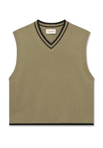 Maglione senza maniche a collo a V in maglia a costine verde oliva, con accenti a strisce nere sul colletto e sull'orlo inferiore.