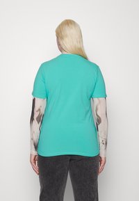 adidas Originals TREFOIL TEE - Apdrukāts T-krekls - semi mint rush
