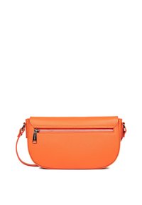 Borsa a tracolla in pelle arancione con forma arrotondata, tasca frontale con zip e tracolla regolabile. Texture liscia con design minimalista.