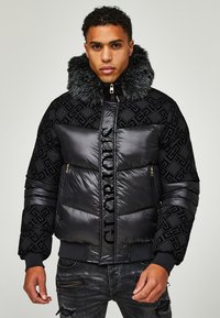 Glorious Gangsta LAVIN PUFFER JACKET Winterjacke jet