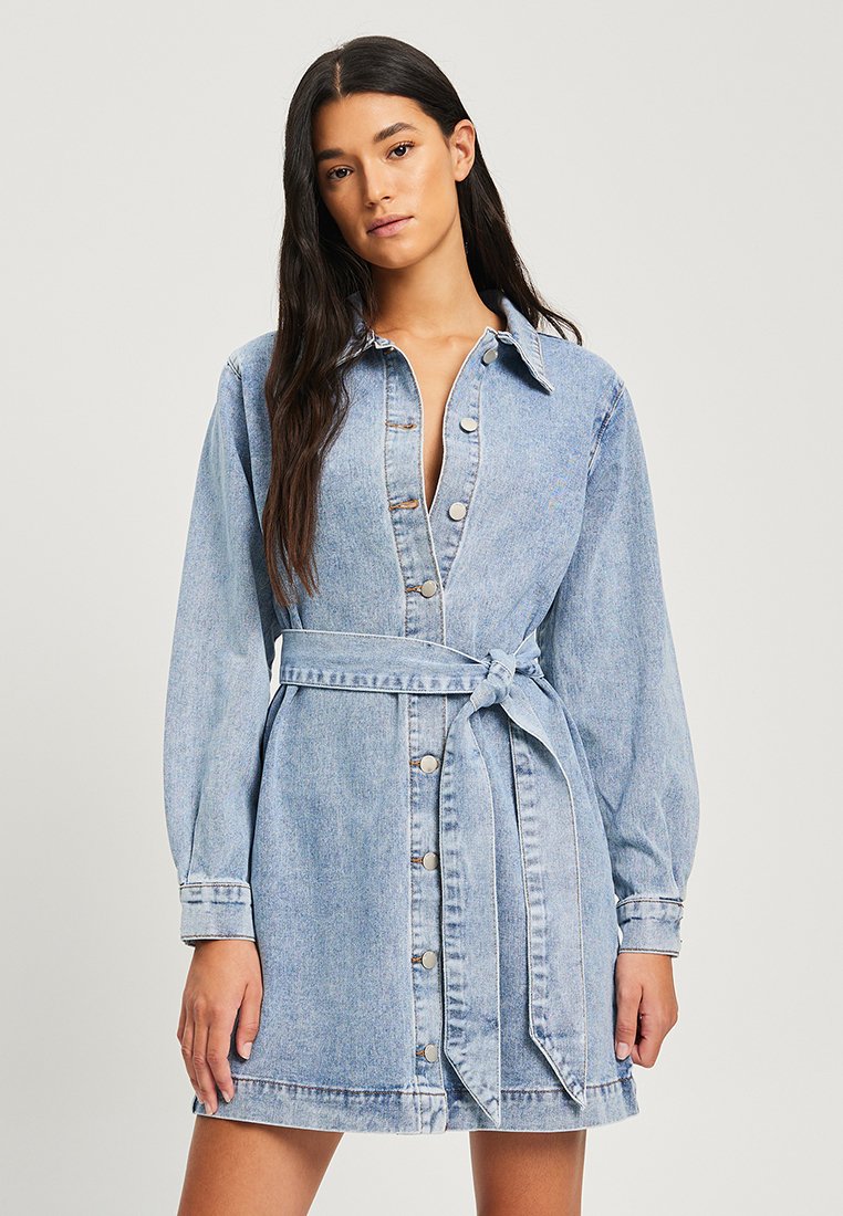 ST MRLO SARNO Robe en jean light blue wash/bleu ZALANDO.FR