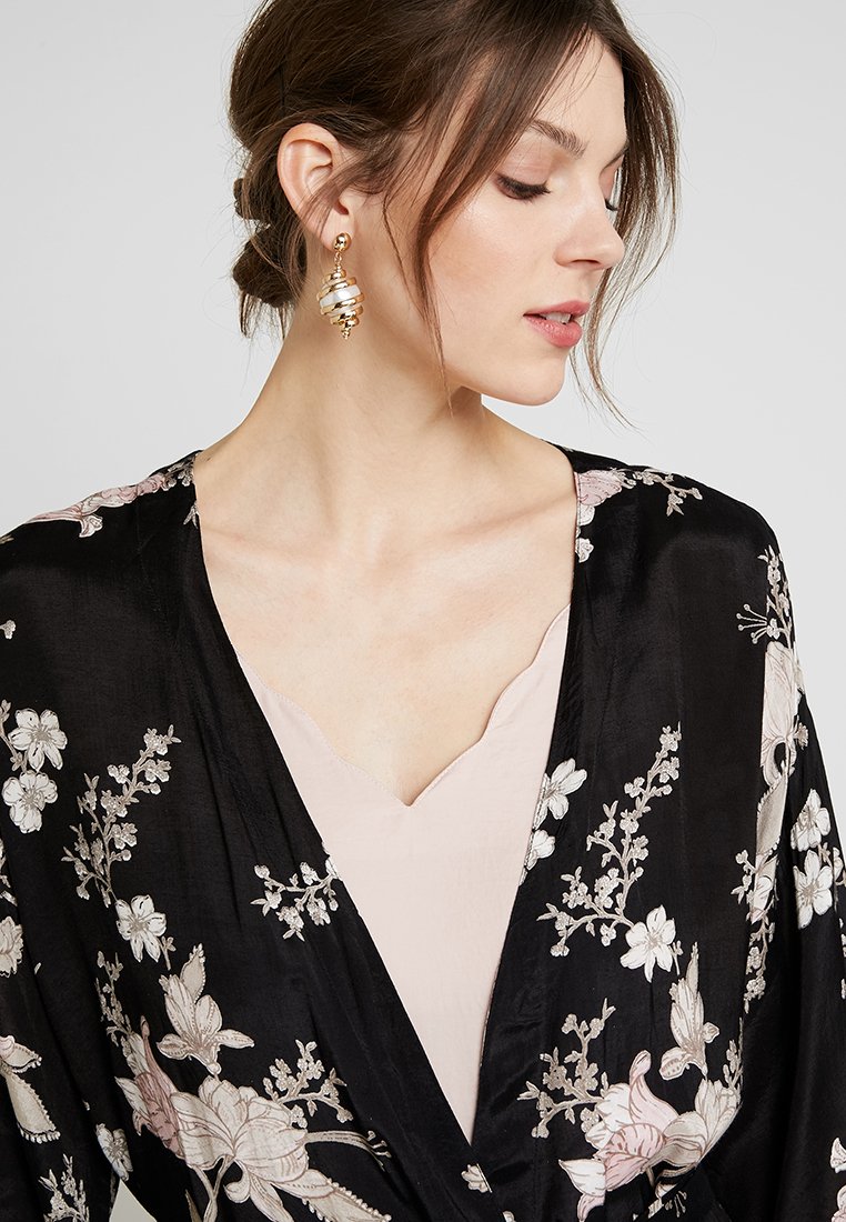 Damen KAJILLI KIMONO - Leichte Jacke Damen KAJILLI KIMONO - Leichte Jacke