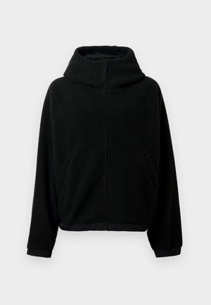 Čierna fleece bunda s plným predným zipsom, vysokým golierom, dlhými rukávmi, elastickými manžetami a dvoma bočnými vreckami.