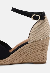 Tamaris Sandales compensées - navy