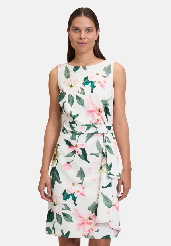 MIT BLUMENPRINT - Freizeitkleid - cream rosé