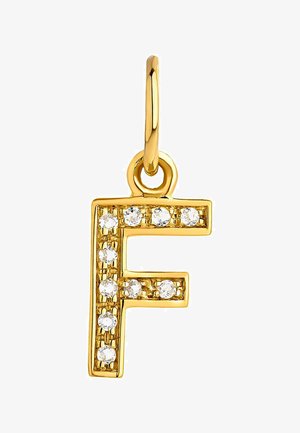 Charm en forma de letra "F" dorada con rhinestones transparentes, que presenta una superficie texturizada y un bucle redondo en la parte superior para su sujeción.