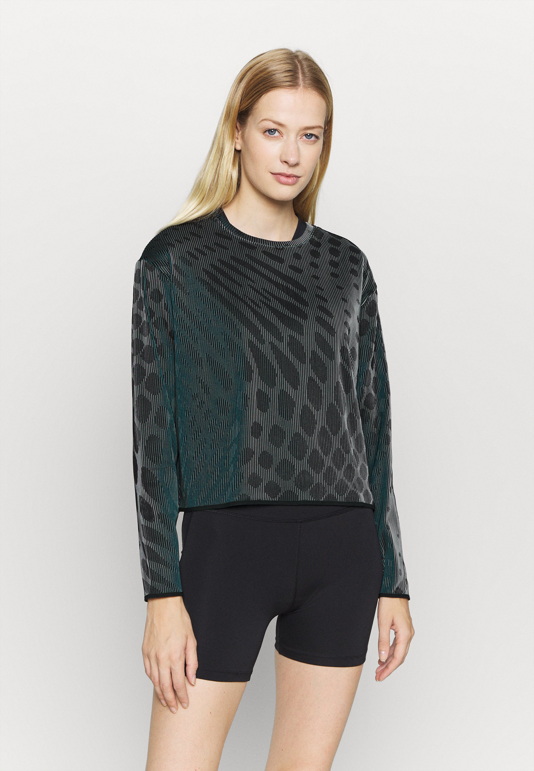nike green abyss shirt