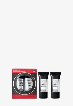 STAY IN FOCUS ICONIC PRIMER DUO - Make-upset - off-white