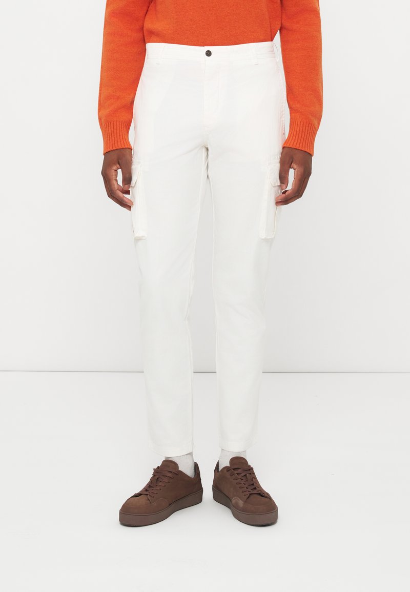 Pantalones cargo