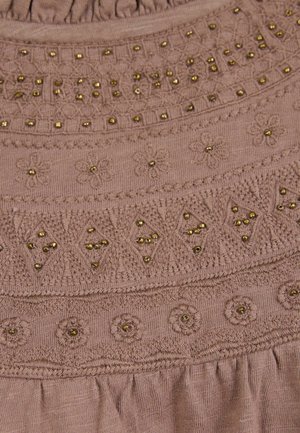 Love & Roses, BEADED YOKE JERSEY 3/4 SLEEVE TOP - Bluse - mocha brown