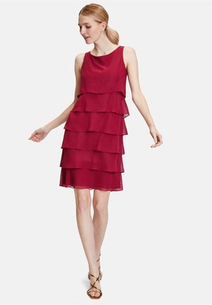 MIT RÜSCHEN - Cocktail dress / Party dress - ruby red