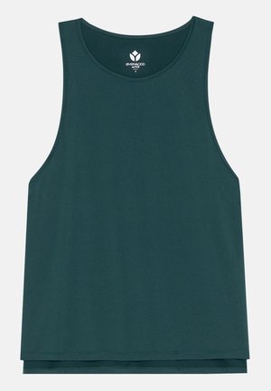 Mørkegrønn tanktopp laget av glatt stoff. Har rund hals, er ermeløs og har en rett kant. Minimal merkevare på brystet.