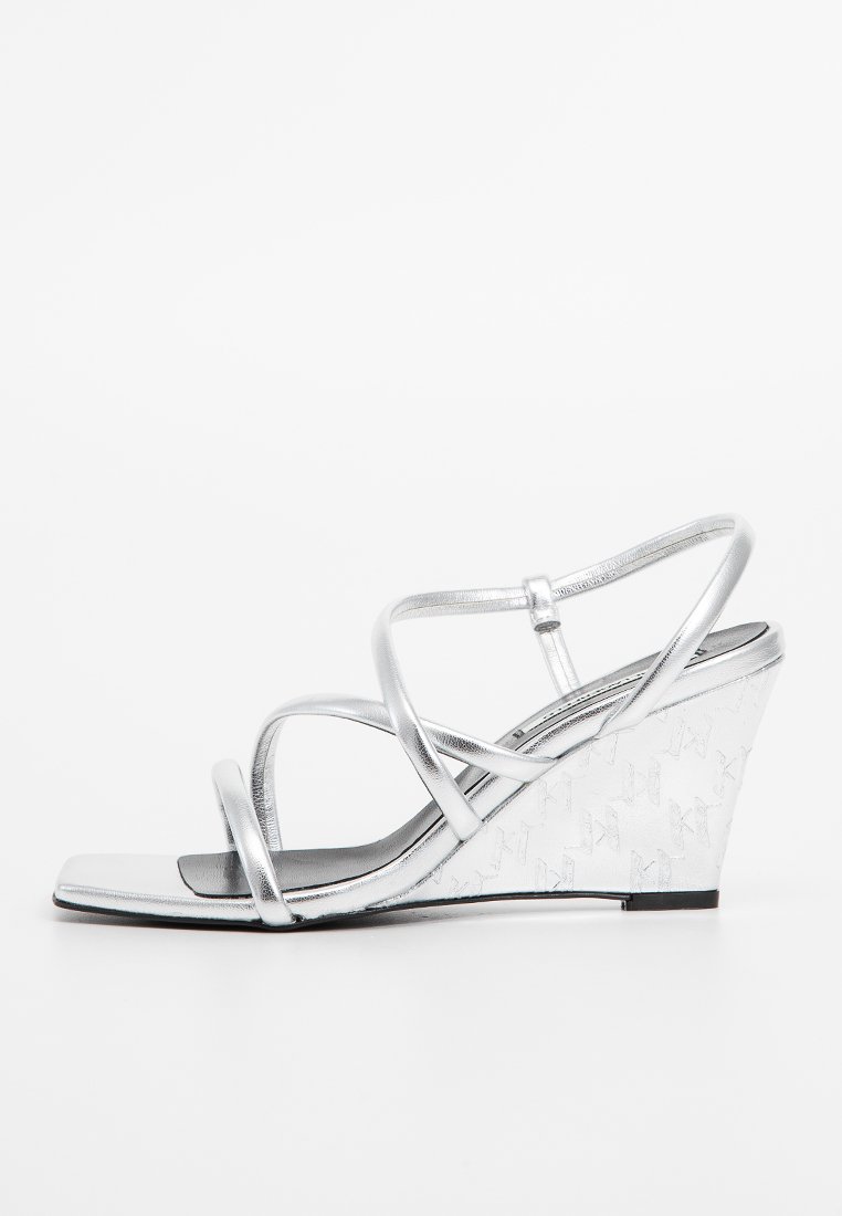 Karl Lagerfeld Sandalen met sleehak zilverkleurig
