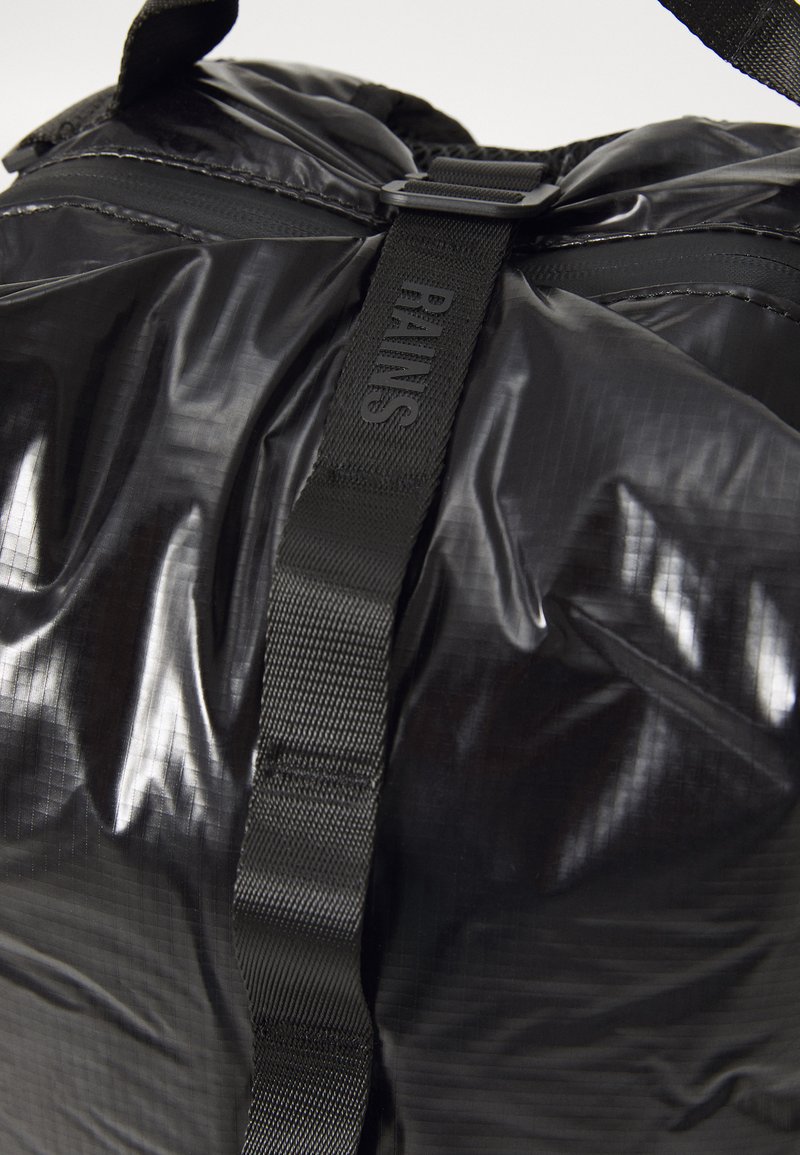 RAINS CLIP FRONT BACKPACK W3 Groen N/A EU