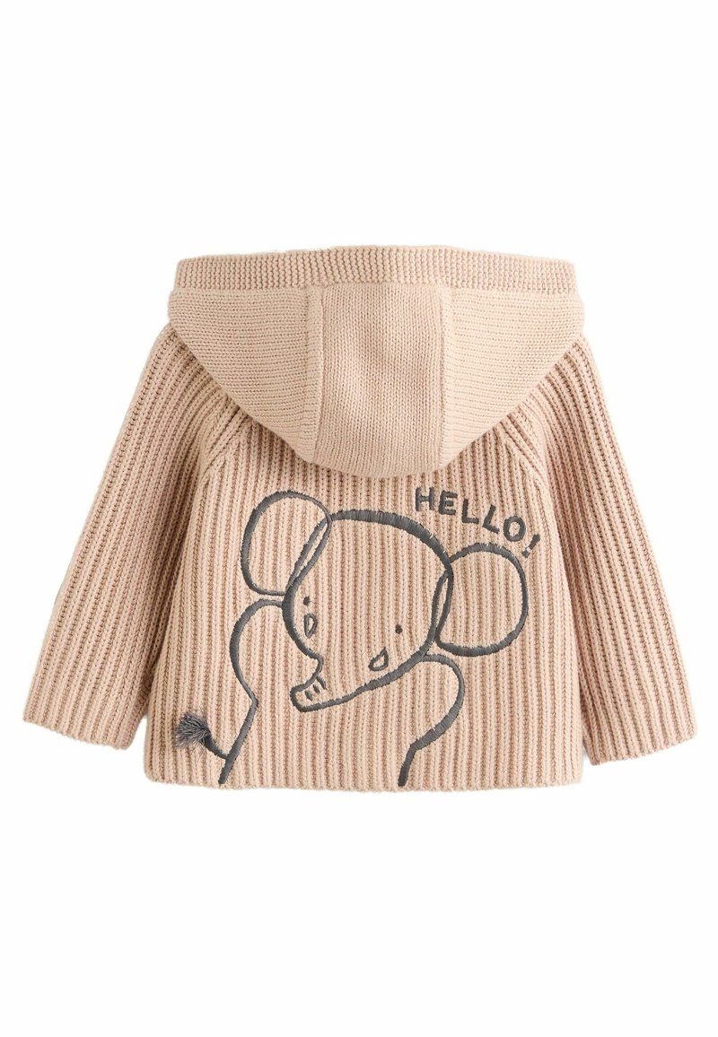 Pull en maille beige pour bébé avec capuche, avec un éléphant gris brodé et le mot « HELLO ! » au dos.