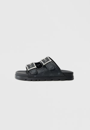 Slip-on sandaler - black