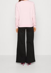 Nike Sportswear Mikina - pink