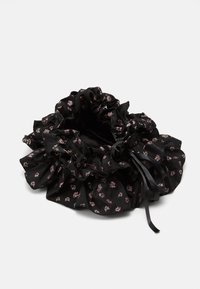 Sister Jane PEPPER FLORAL RUFFLE BAG - Käekott - black