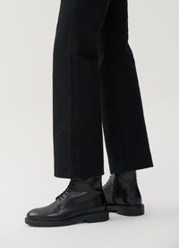 Vagabond ALEX W - Stivaletti stringati - black