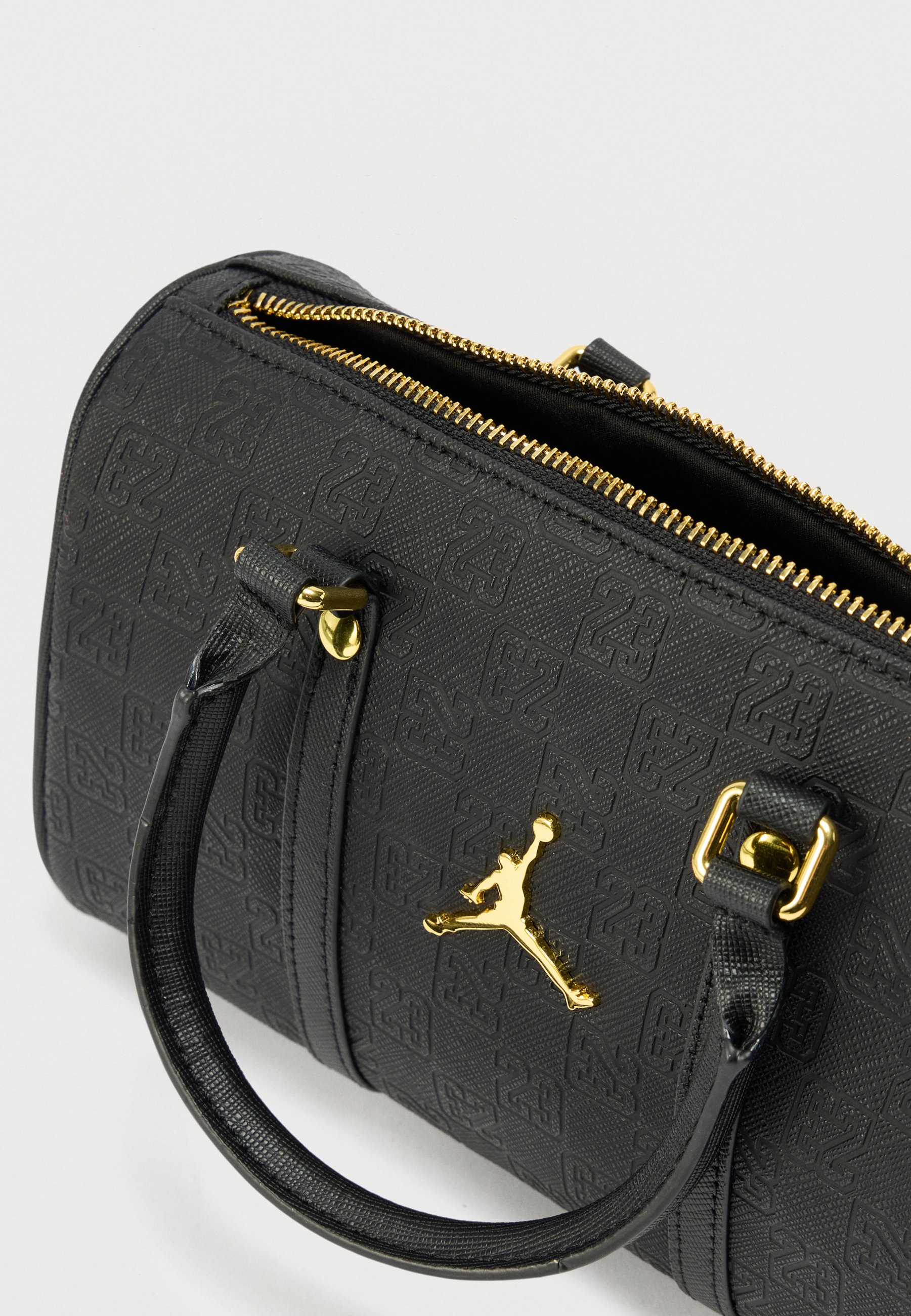 Jordan JAM MONOGRAM MINI DUFFLE - Bolso de mano - black/gold