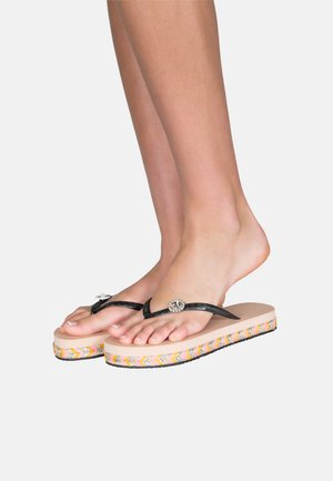 T-bar sandals - sand