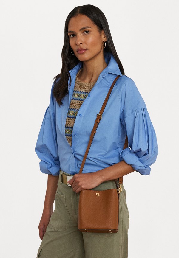 CROSSHATCH SMALL REESE BUCKET BAG - Handbag - tan4