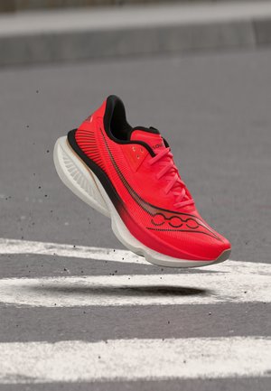 Saucony, ENDORPHIN AZURA - Обувки за бягане по асфалт - vizired/black