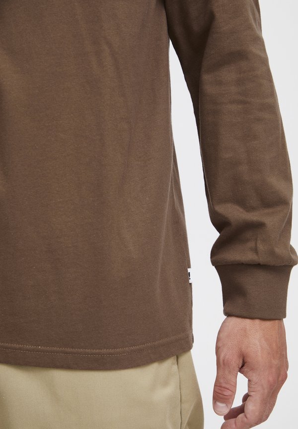 SDHammou - Long sleeved top - rain drum3